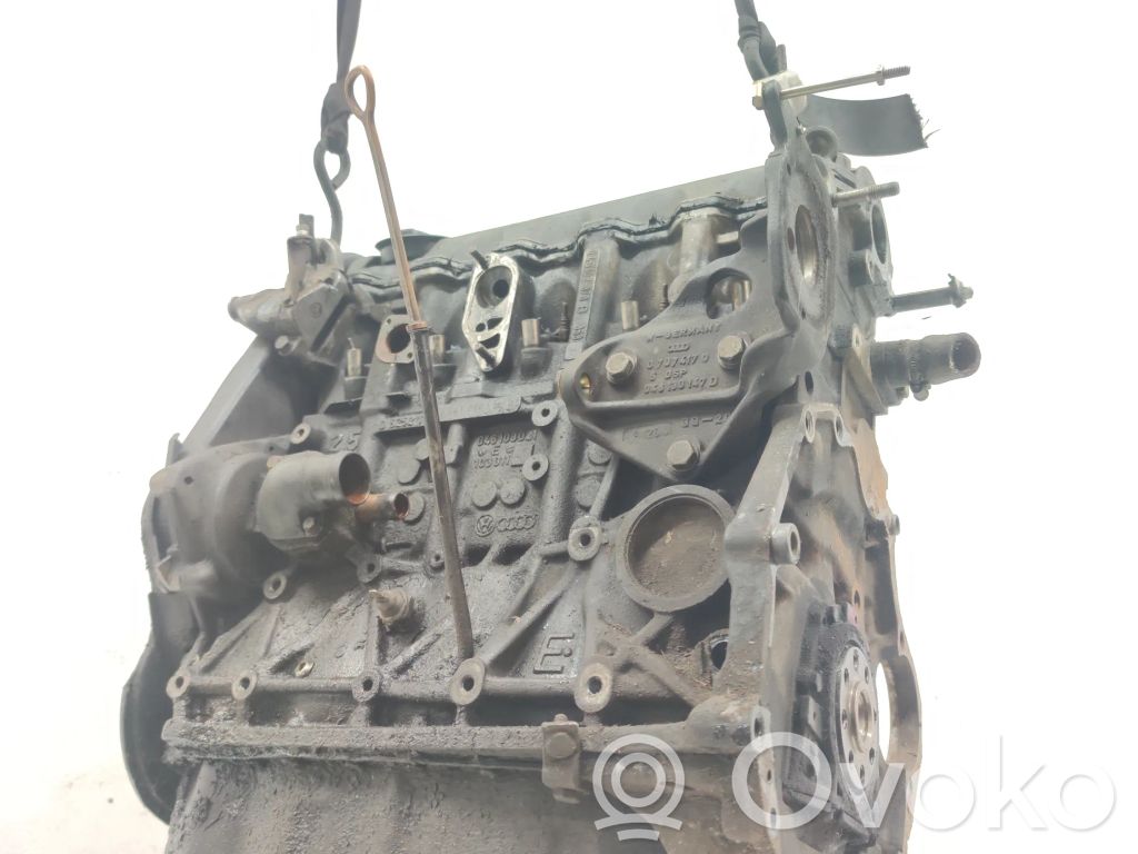 Audi A6 S6 C4 4A Двигатель 