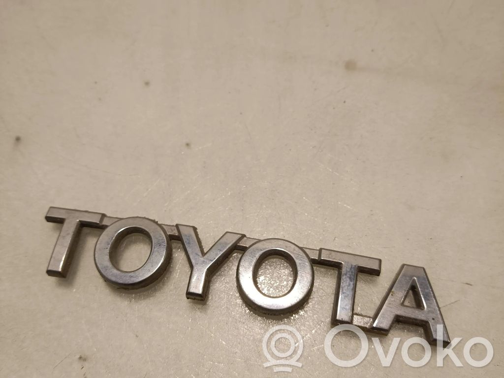 Toyota Avensis T270 Logo/stemma case automobilistiche
