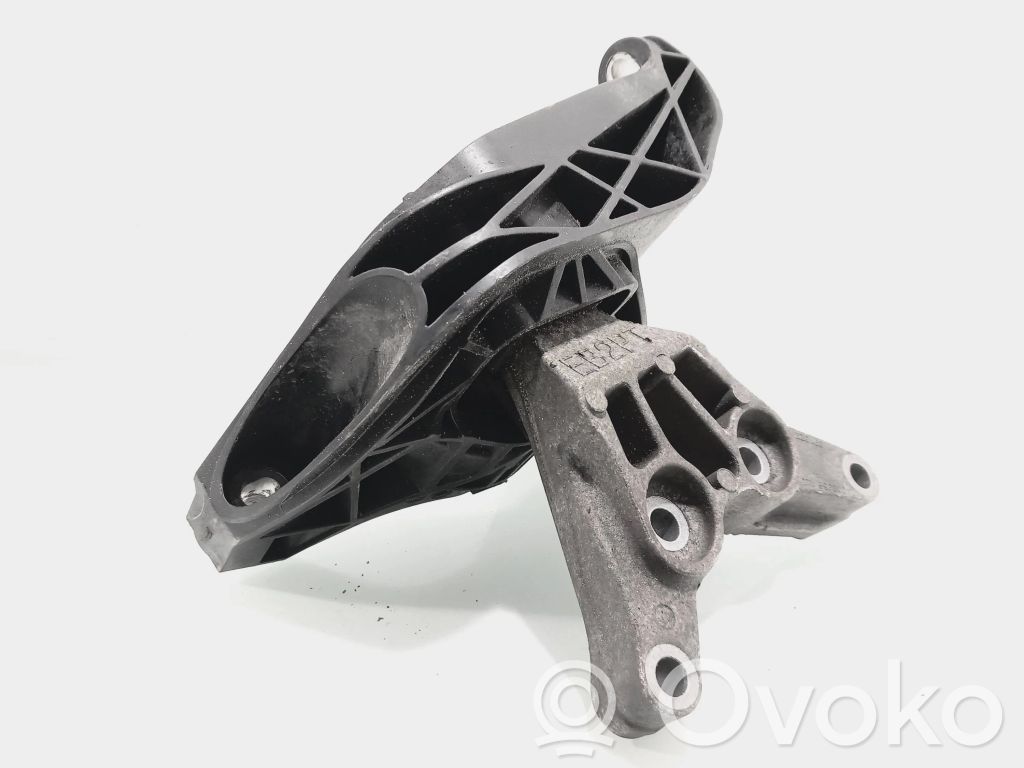 Engine mount bracket   091622,008956ALU