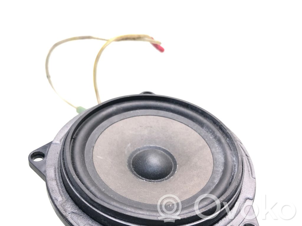 BMW 1 E81 E87 Front door speaker 
