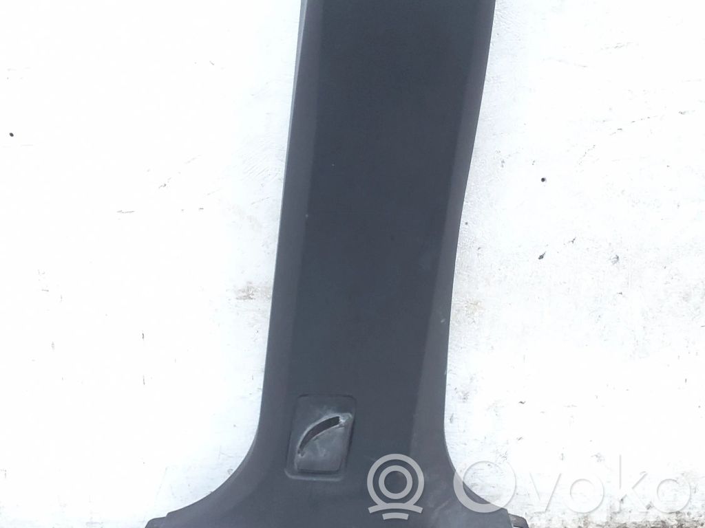Chevrolet Captiva Pilar (B) (inferior) 