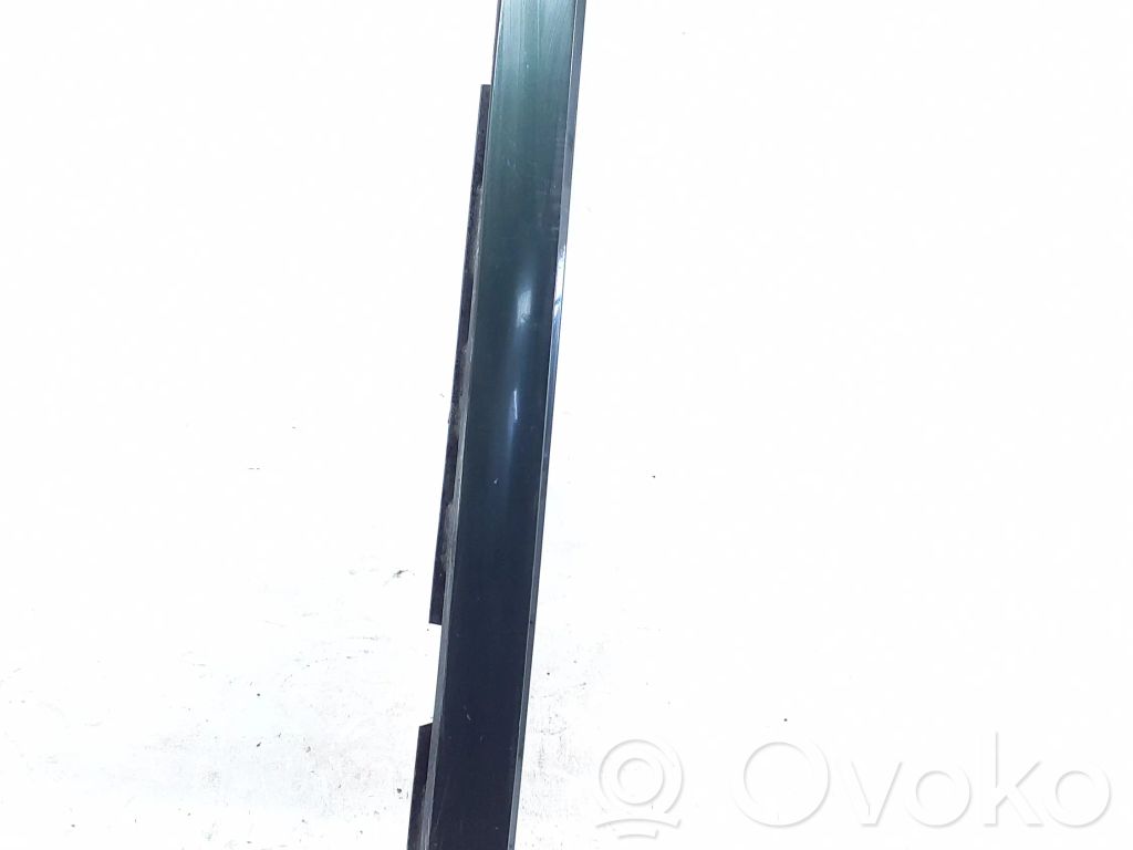 Prag   8X23F10608A