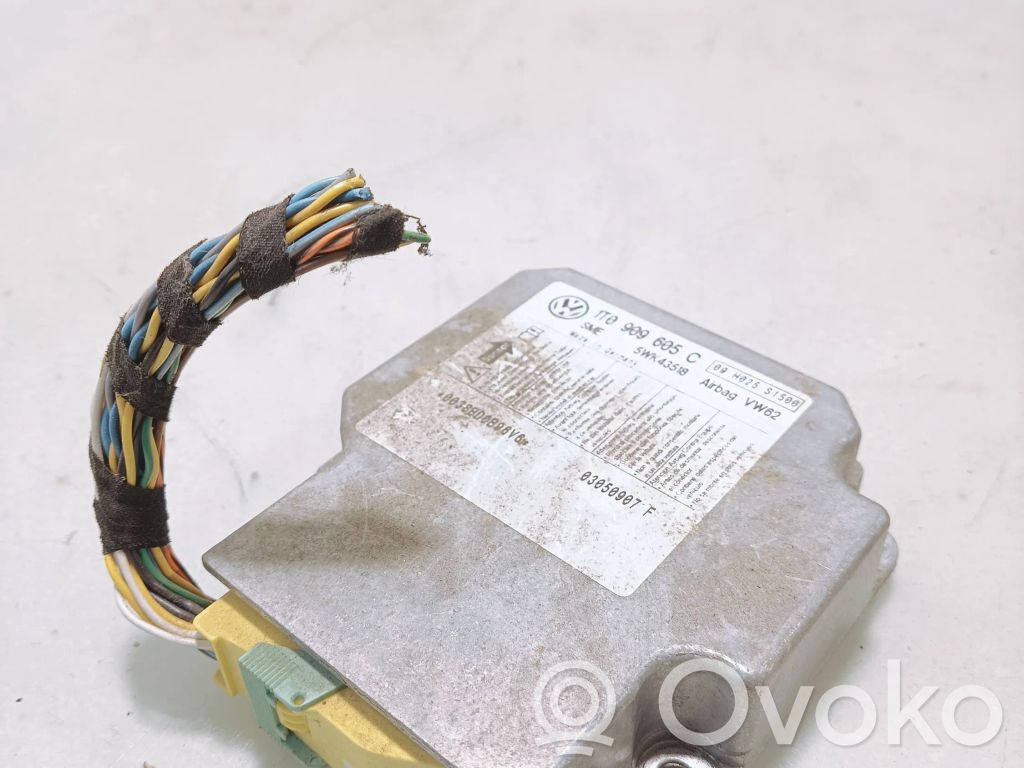 Volkswagen Touran I Unitate/modul de comandă airbaguri