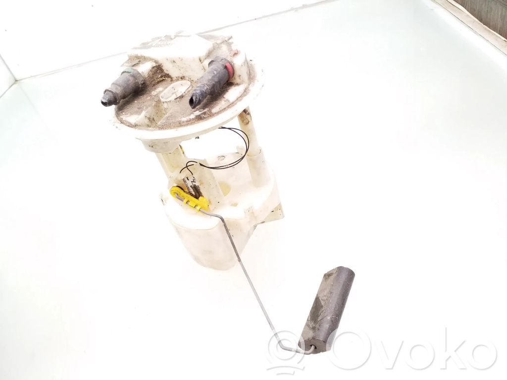Renault Clio II Bomba interna de combustible 