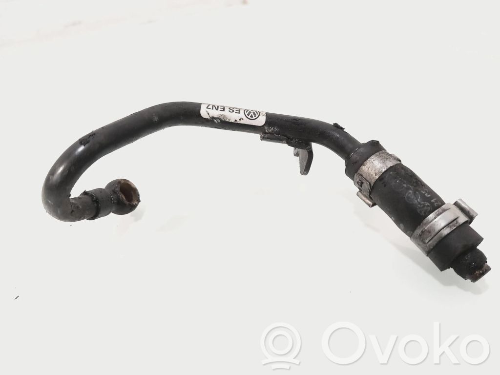 Volkswagen Touareg I Engine coolant pipe/hose 