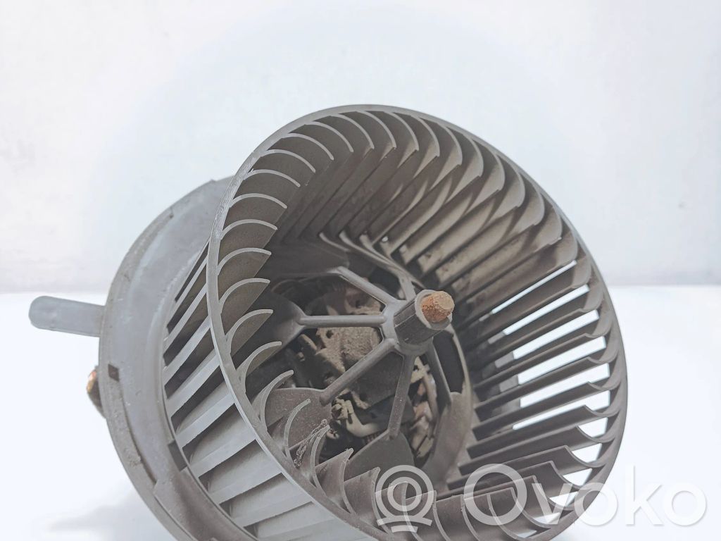 Volkswagen PASSAT B7 Ventola riscaldamento/ventilatore abitacolo