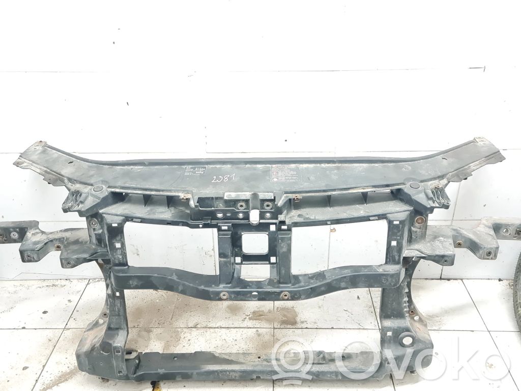 Volkswagen PASSAT B6 Panou suport radiator 