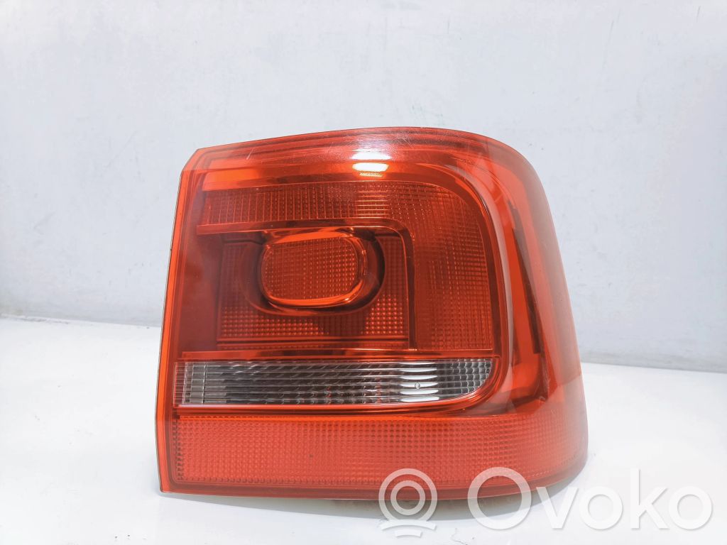 Volkswagen Touran II Luci posteriori