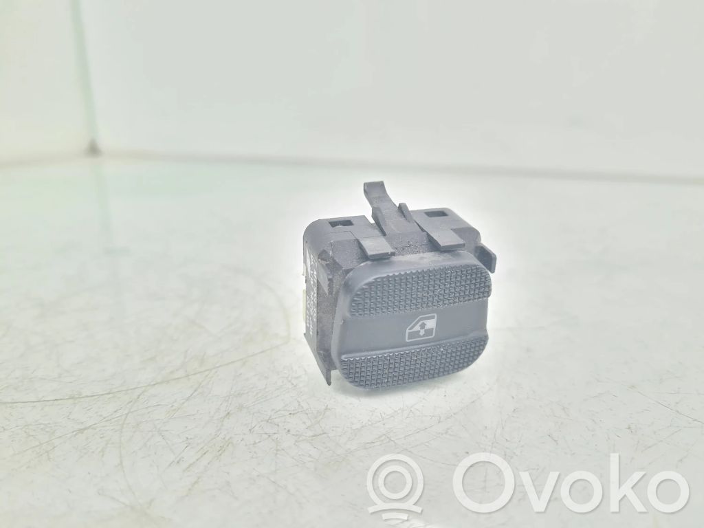 Seat Alhambra (Mk1) Electric window control switch 