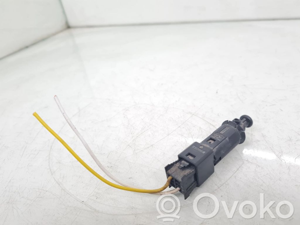Opel Vivaro Brake pedal sensor switch 