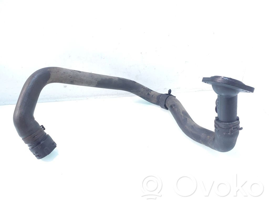 Volkswagen PASSAT B6 Tubo flessibile del liquido di raffreddamento del motore