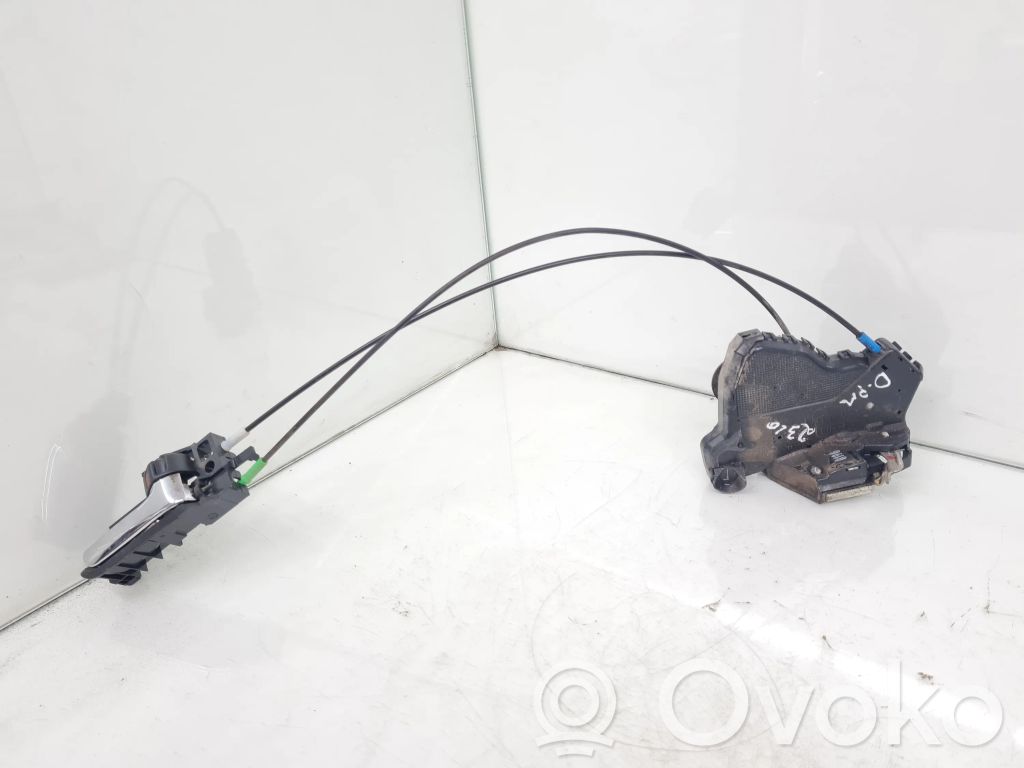 Toyota Avensis T250 Türschloss vorne 