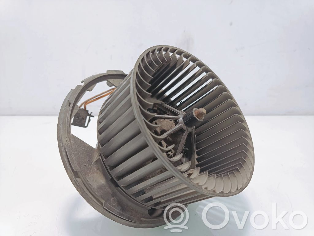 Volkswagen PASSAT B6 Ventilator aerotermă 