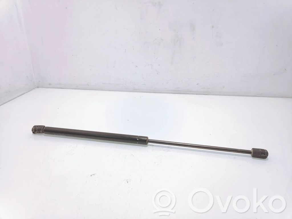 Volkswagen PASSAT B6 Tailgate/trunk strut/damper 