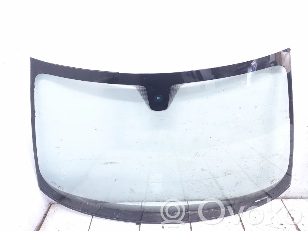 Volvo S80 Front windscreen/windshield window 