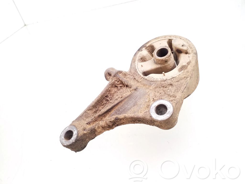 Engine mount bracket   90576047