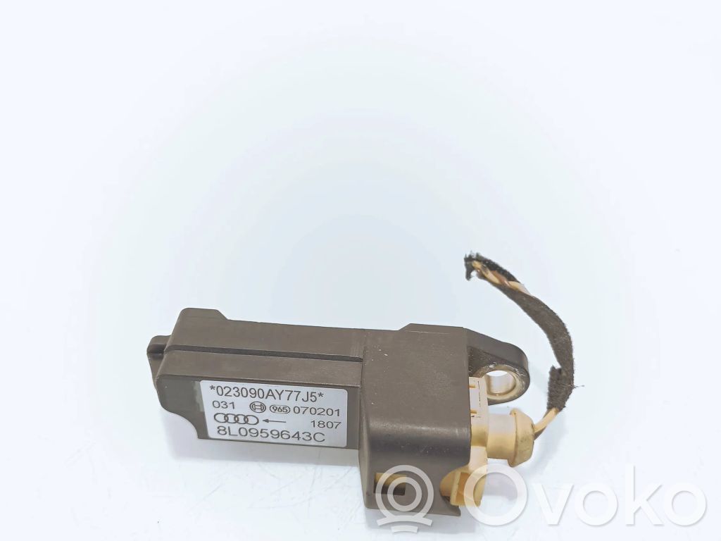 Audi A3 S3 8L Airbag deployment crash/impact sensor 