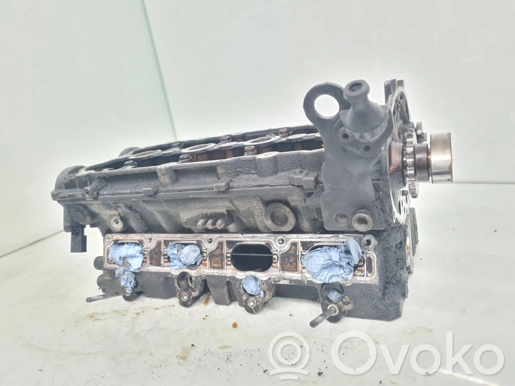 Volkswagen PASSAT B6 Engine head 