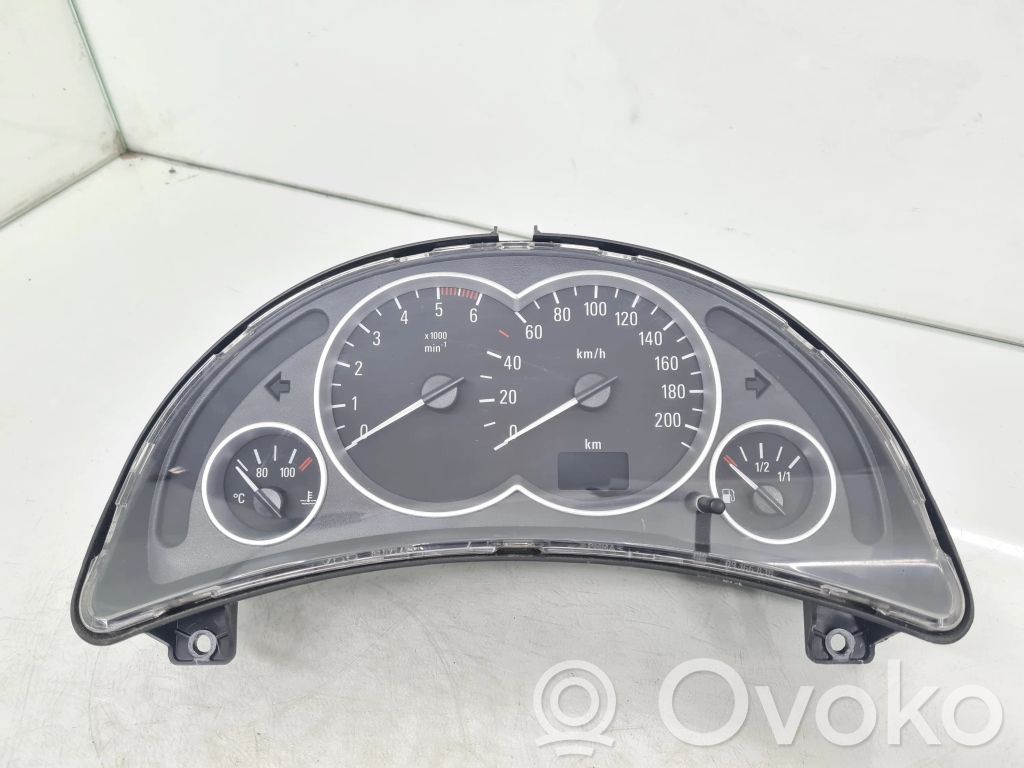 Opel Tigra B Speedometer (instrument cluster) 