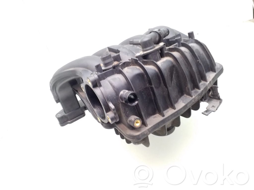 BMW 3 E90 E91 Intake manifold 