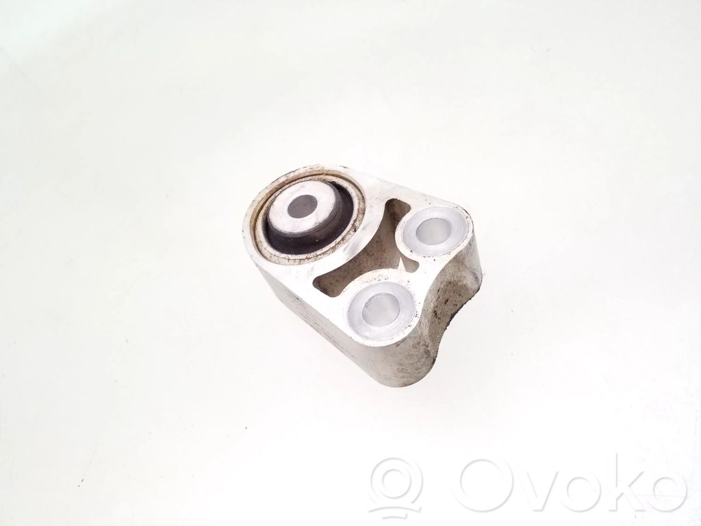 Polestar 2 Engine mount bracket 