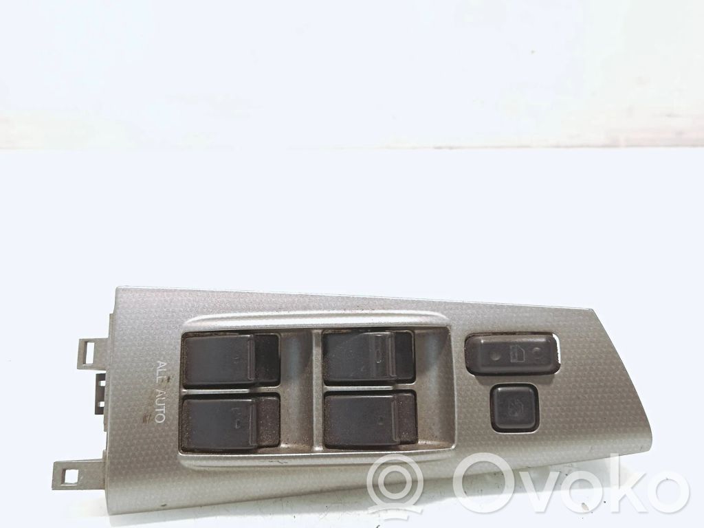 Toyota Corolla E120 E130 Electric window control switch 