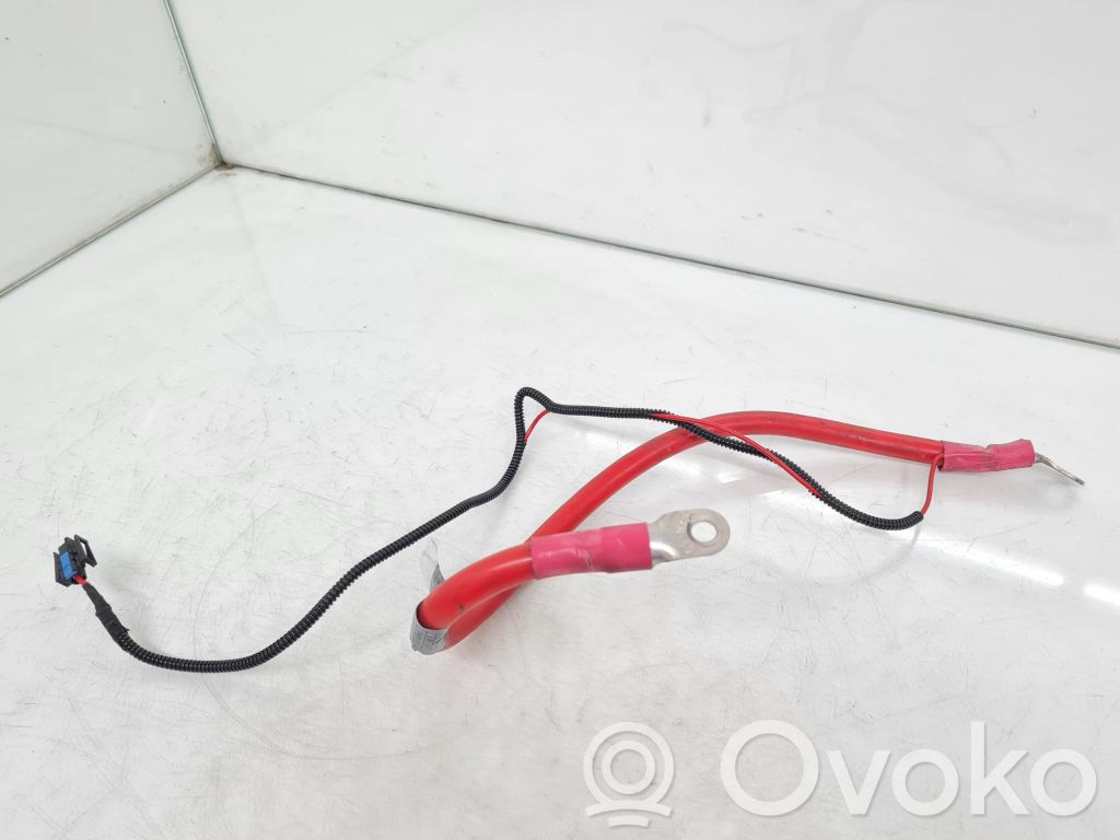 BMW 5 E60 E61 Positive cable (battery) 