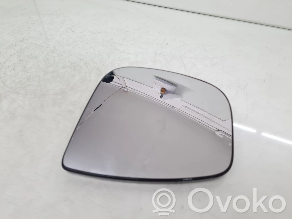 Peugeot Partner III Wing mirror glass 