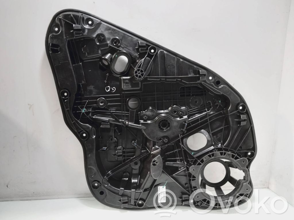 Polestar 2 Meccanismo di sollevamento del finestrino posteriore senza motorino 