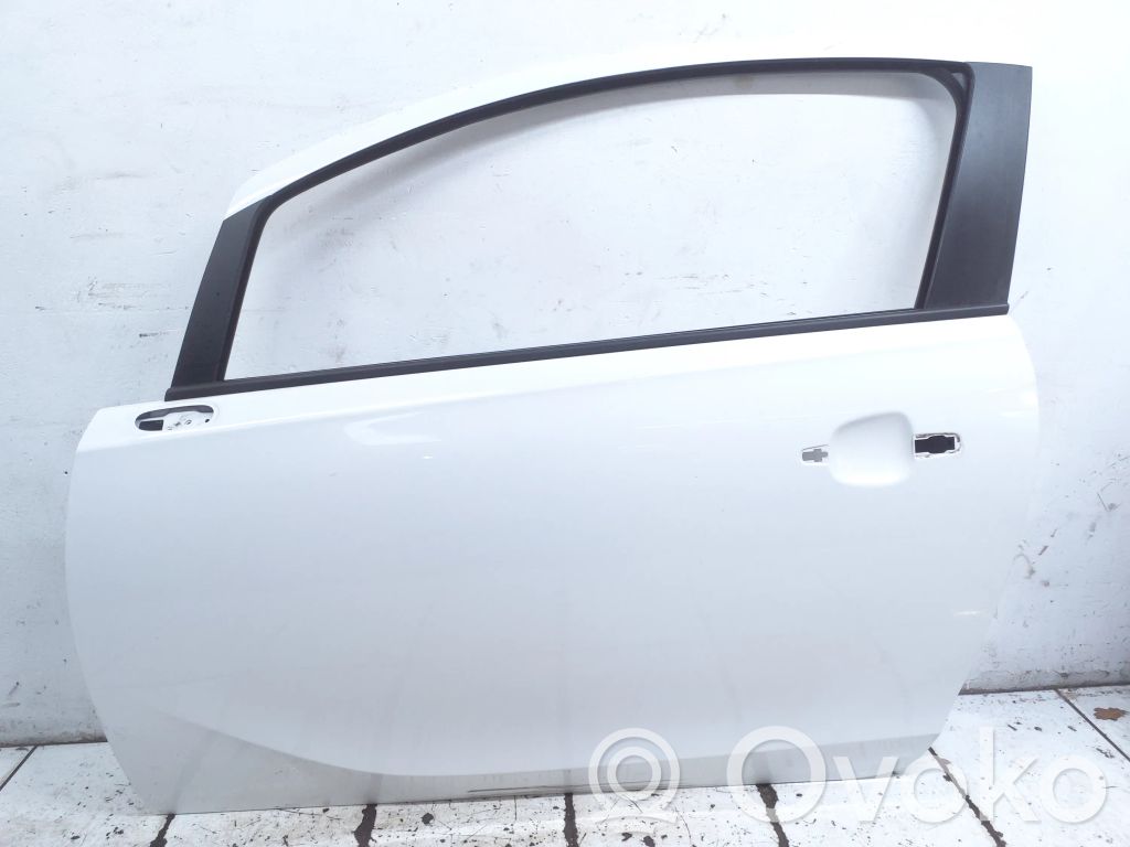 Ovi (2-ovinen coupe)