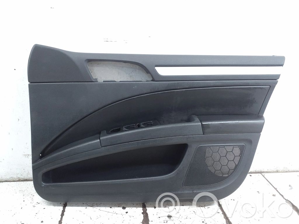Boczki / Poszycie drzwi przednich   3T2867006CS