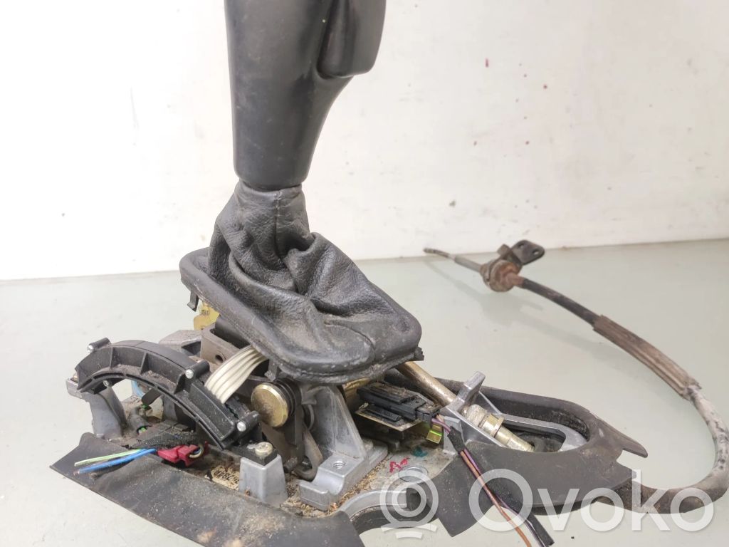 BMW 5 E39 Gear shifter/selector 