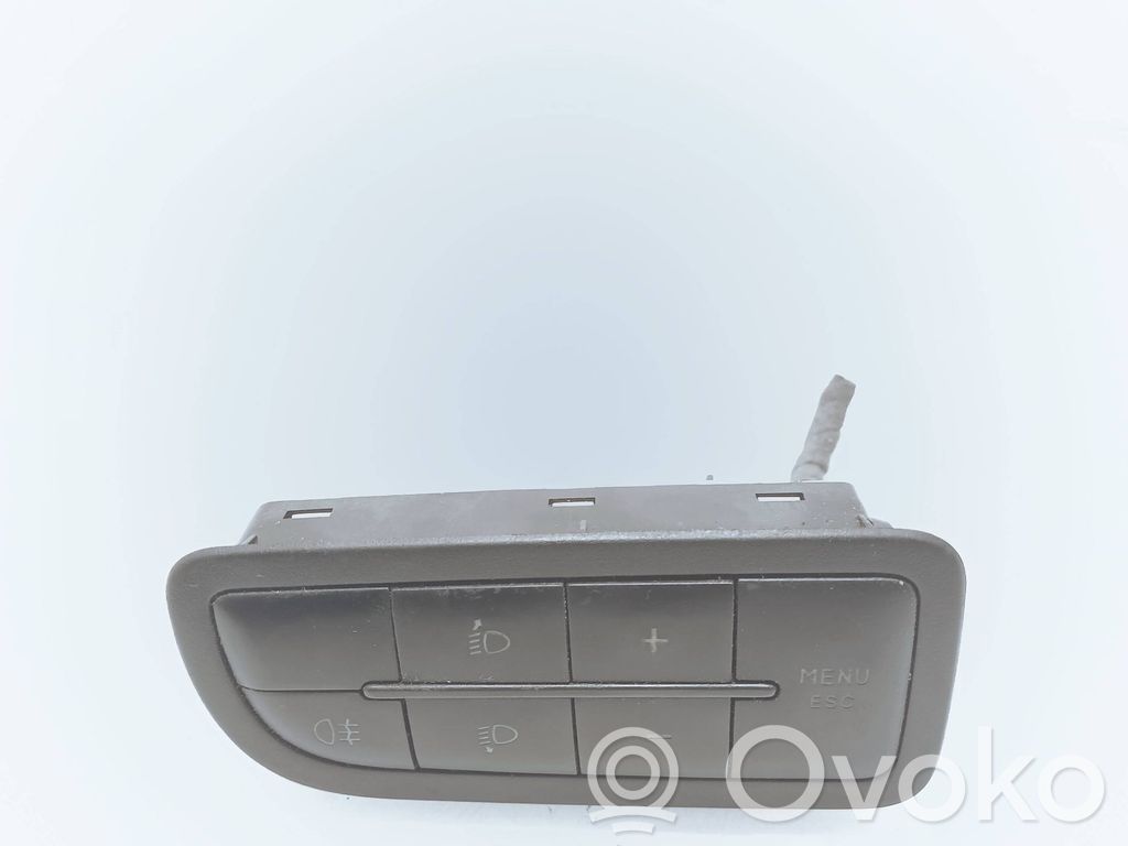 Fiat Linea Headlight level height control switch 
