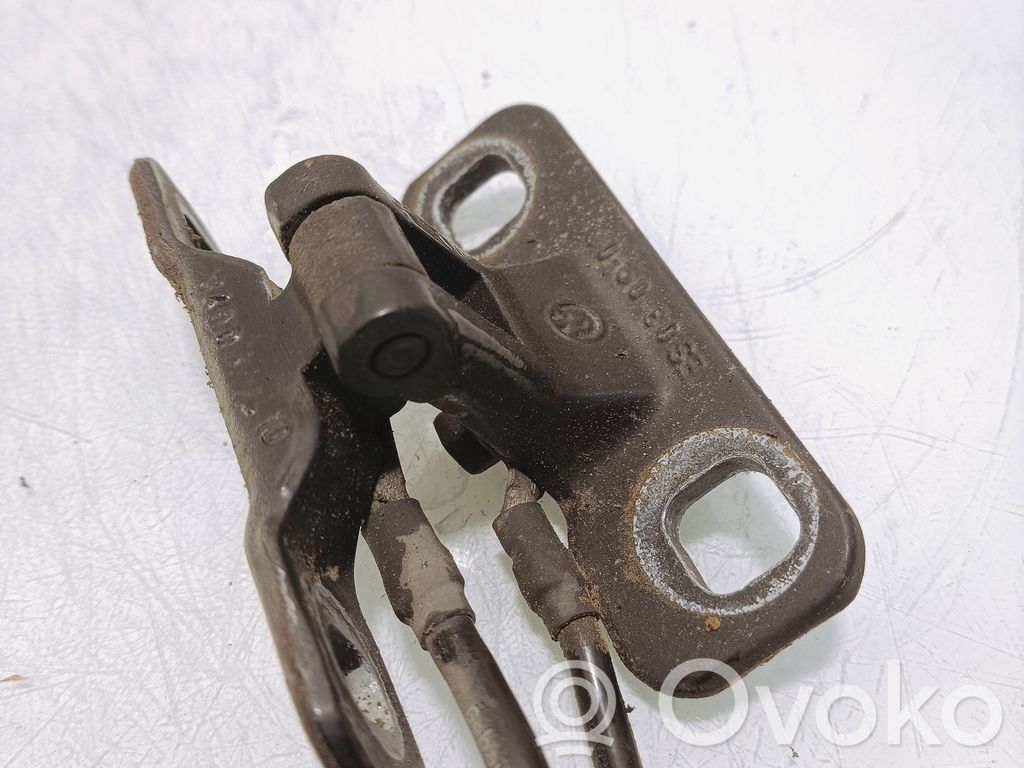 Tailgate/trunk/boot hinge   3400377