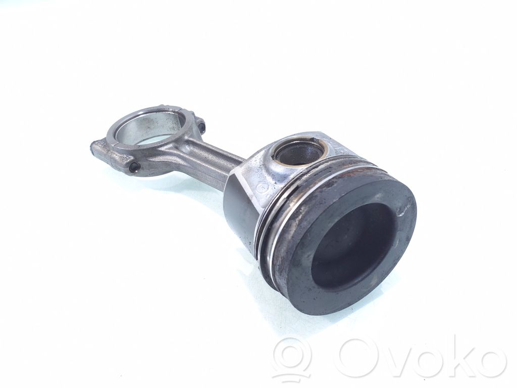 Audi A4 S4 B9 Piston with connecting rod 