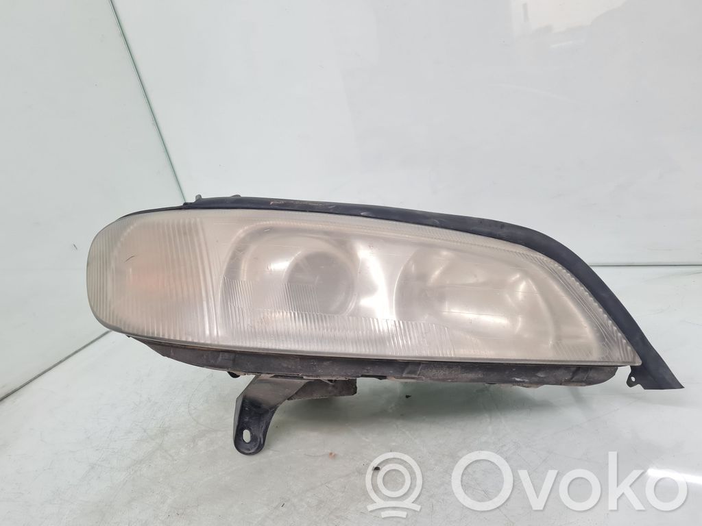 Opel Omega B2 Headlight/headlamp 