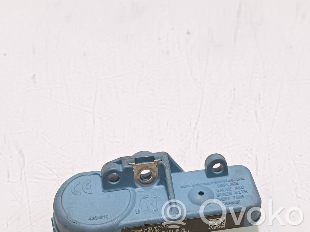 Opel Corsa E Tire pressure sensor 