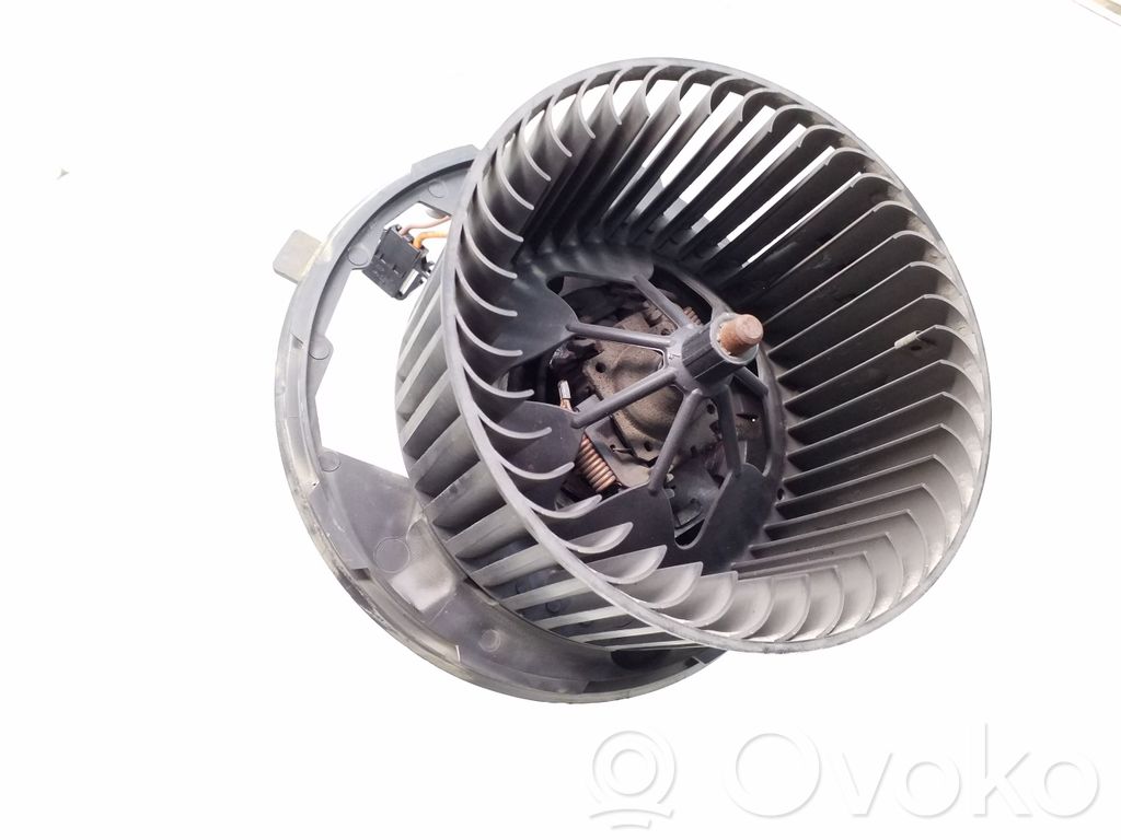 Volkswagen PASSAT B6 Ventola riscaldamento/ventilatore abitacolo