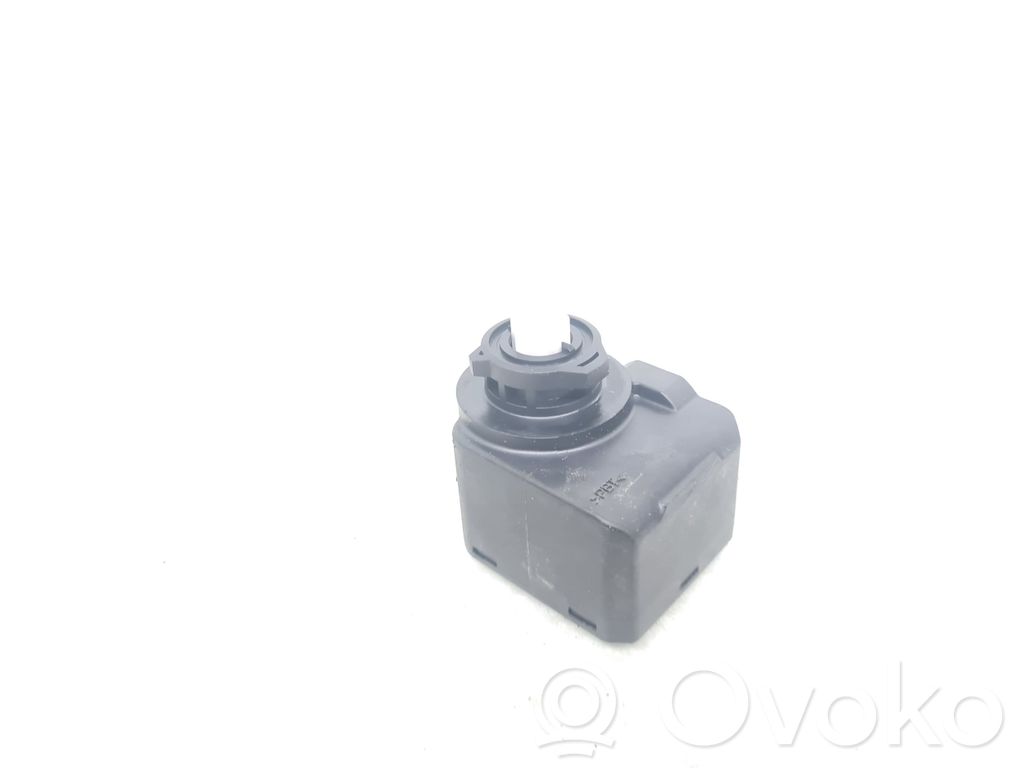Peugeot 307 Headlight level adjustment motor 