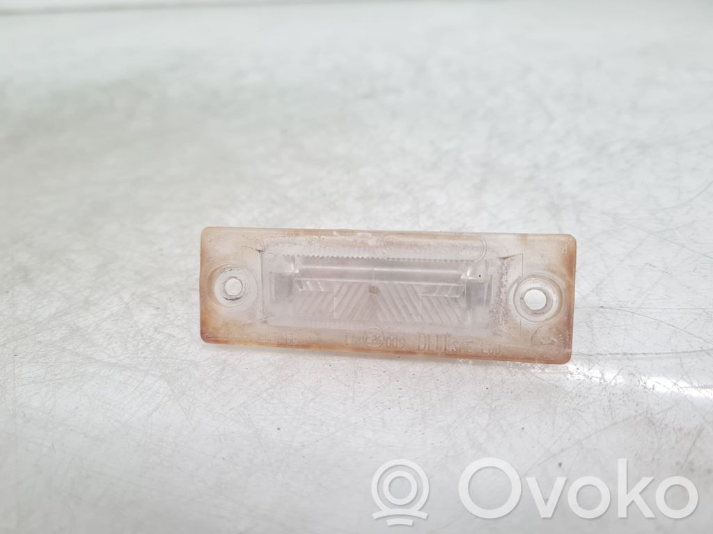 Volkswagen Golf Plus Lampa oświetlenia tylnej tablicy rejestracyjnej 