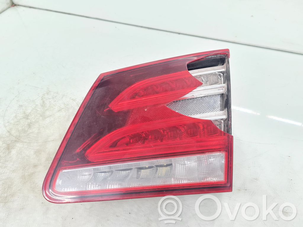 Mercedes-Benz E W212 Lampy tylnej klapy bagażnika 