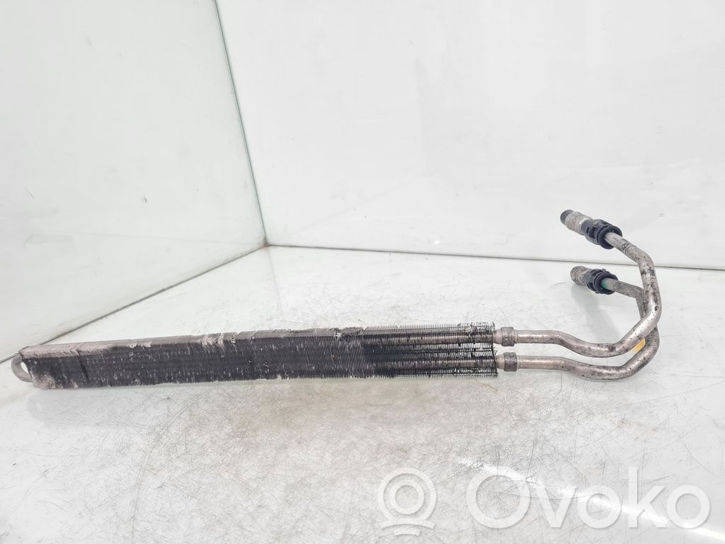 BMW 5 E60 E61 Vairo stiprintuvo radiatorius 