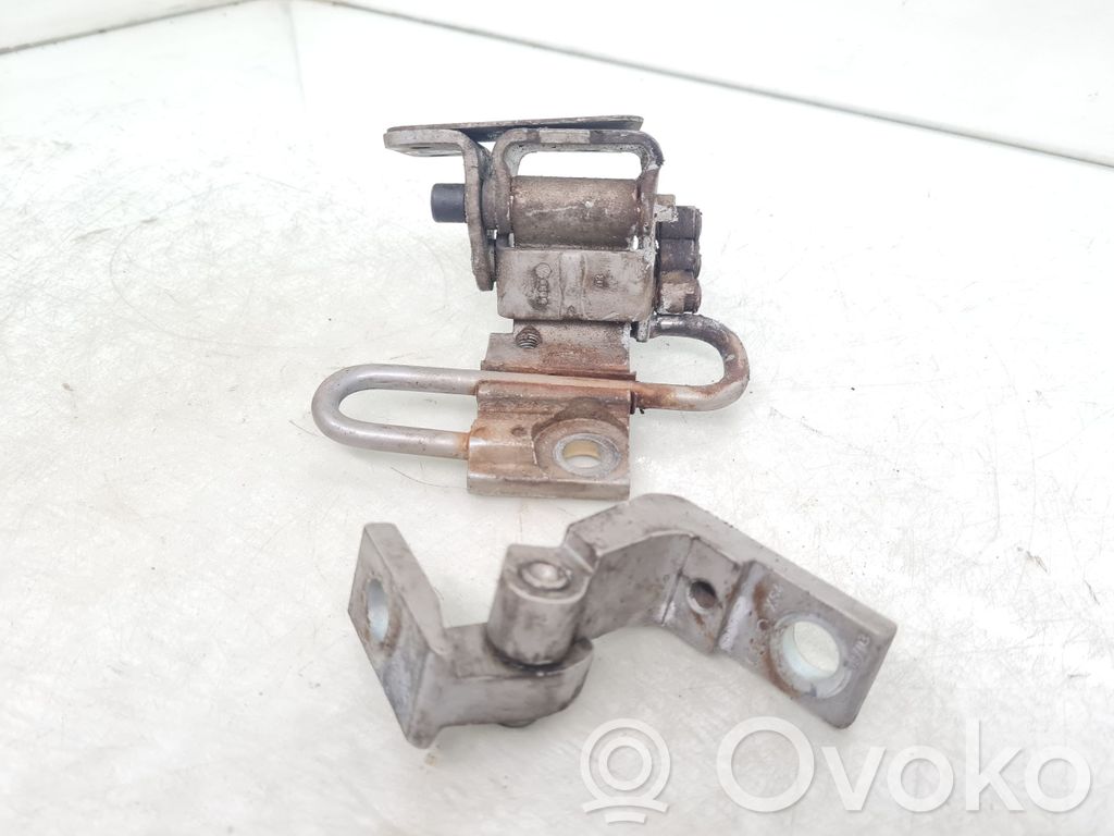Front door hinge set