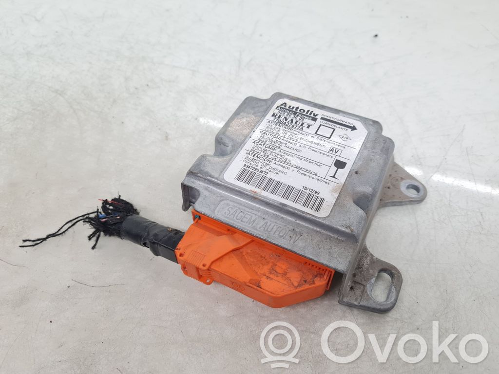Renault Megane I Airbag control unit/module 