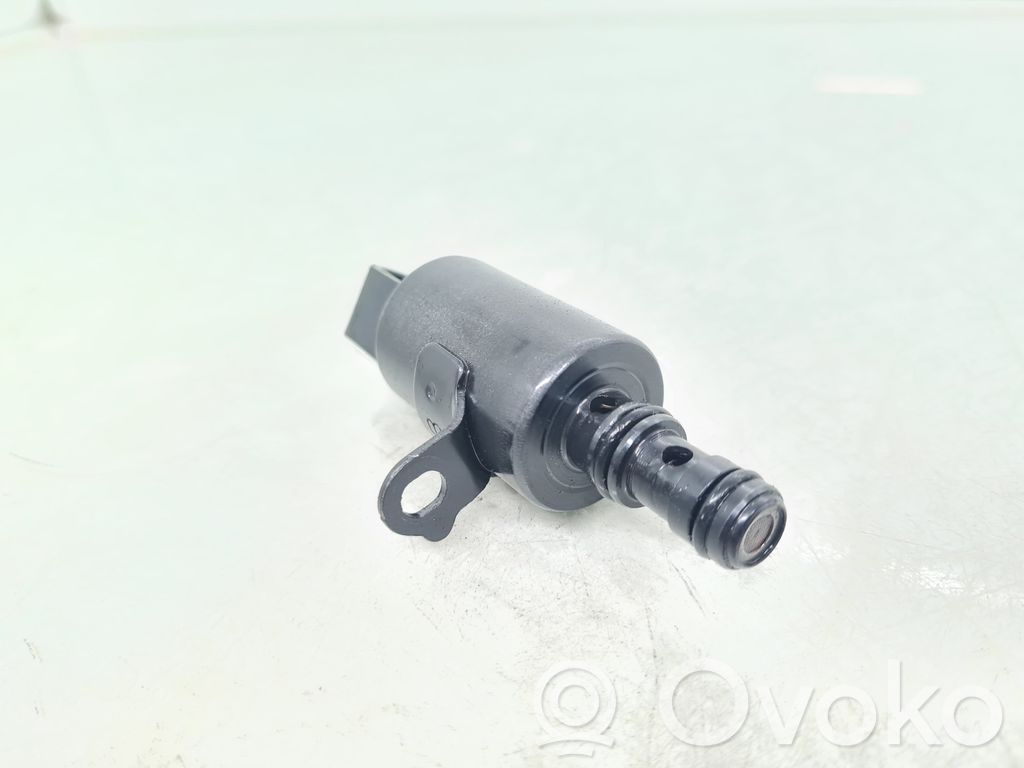 Honda Civic Pavarų dėžės detalė 