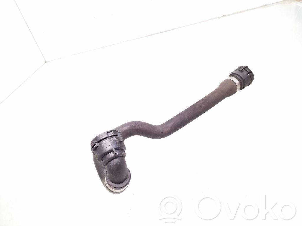BMW 3 E90 E91 Variklio aušinimo vamzdelis (-ai)/ žarna (-os) 