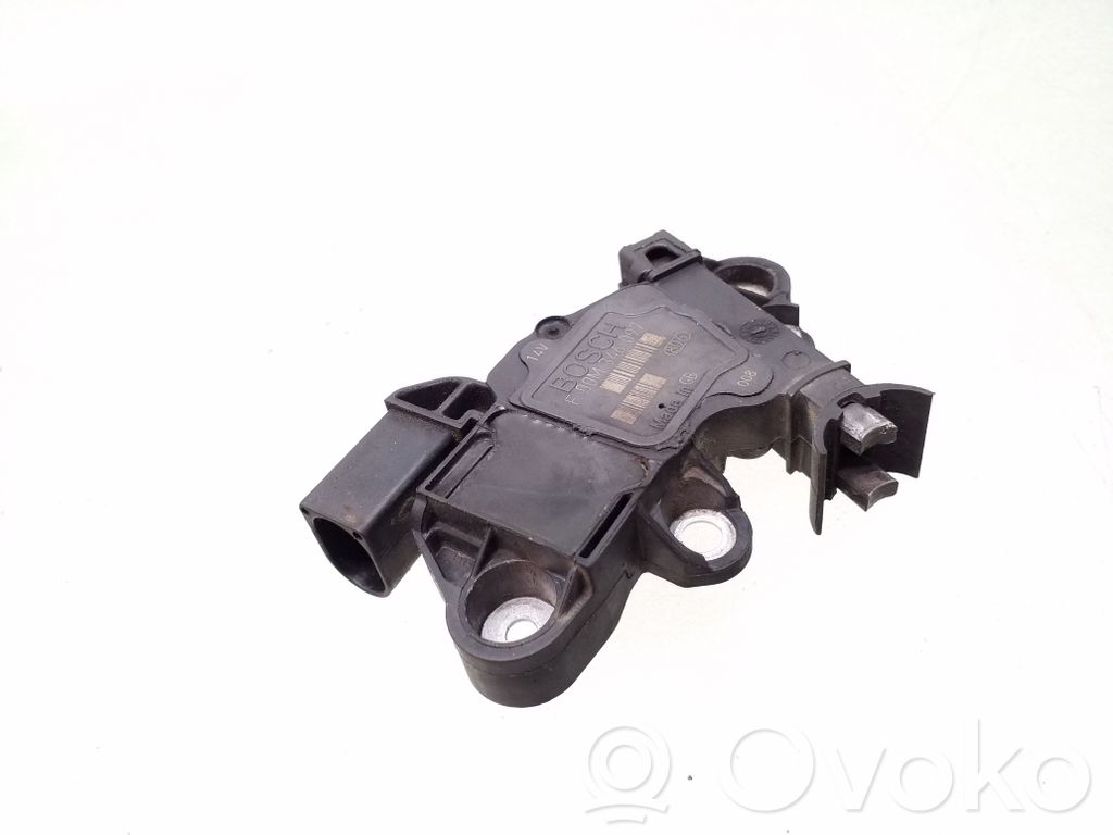 Volvo S80 Piesă generator/alternator 