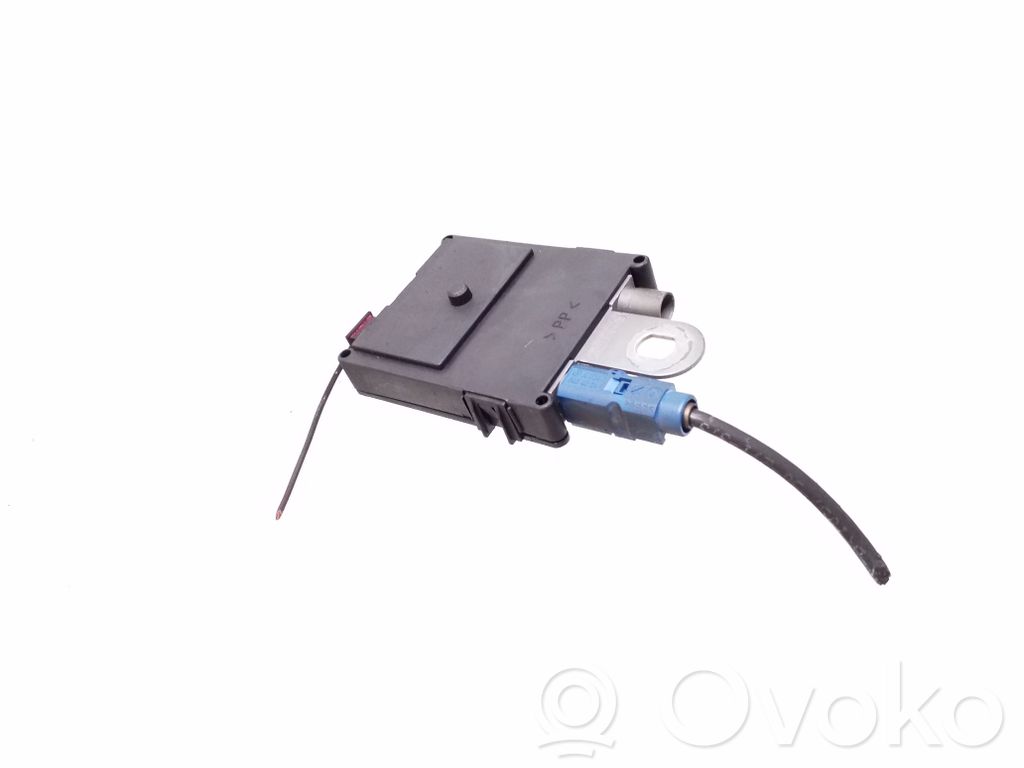 Mercedes-Benz ML W164 Amplificatore antenna