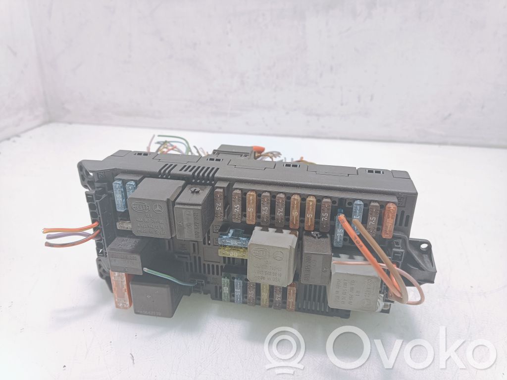 Module de fusibles   2115457301