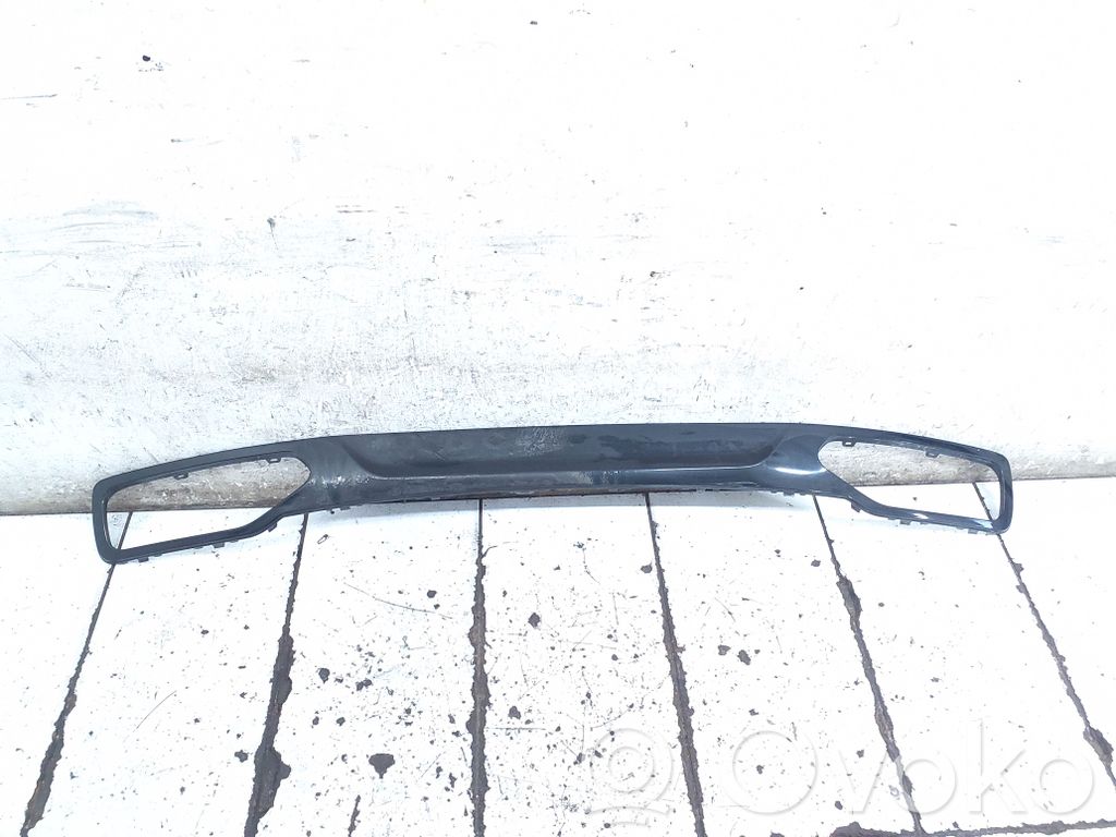 BMW 7 G11 G12 Moldura inferior del parachoques trasero 